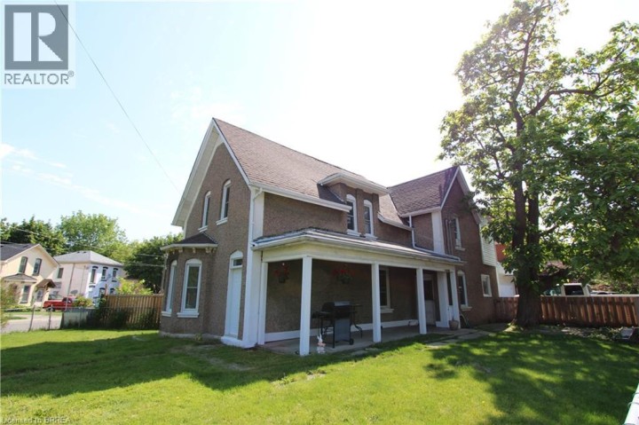 Photo 2 at 97 Park Avenue, Victoria / Arthur, Brantford