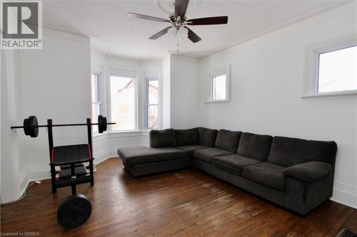 Photo 7 at 97 Park Avenue, Victoria / Arthur, Brantford