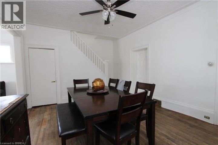 Photo 9 at 97 Park Avenue, Victoria / Arthur, Brantford