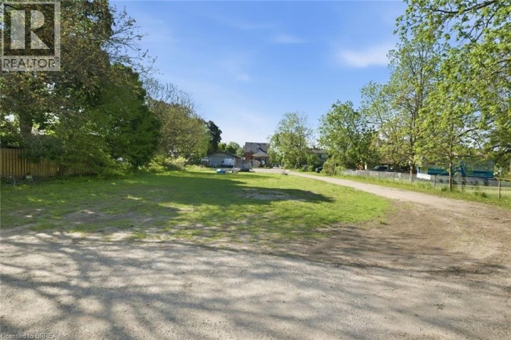 Photo 49 at 816 E Colborne Street, Echo Place, Brantford