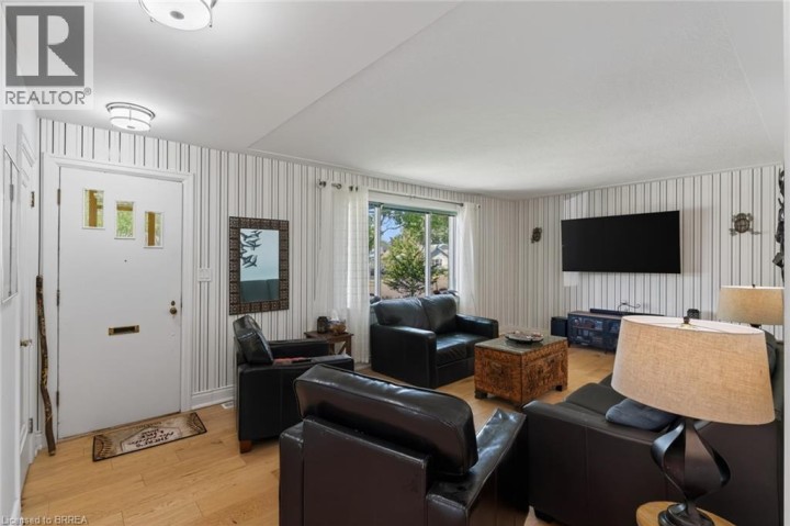 Photo 10 at 309 Terrace Hill Street, Terrace Hill, Brantford