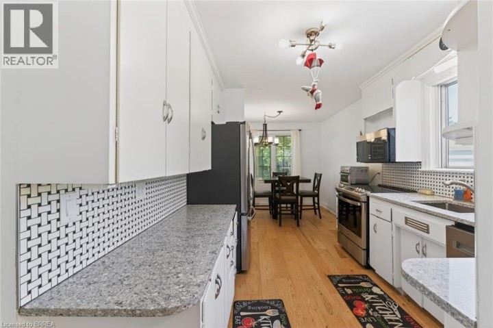 Photo 17 at 309 Terrace Hill Street, Terrace Hill, Brantford