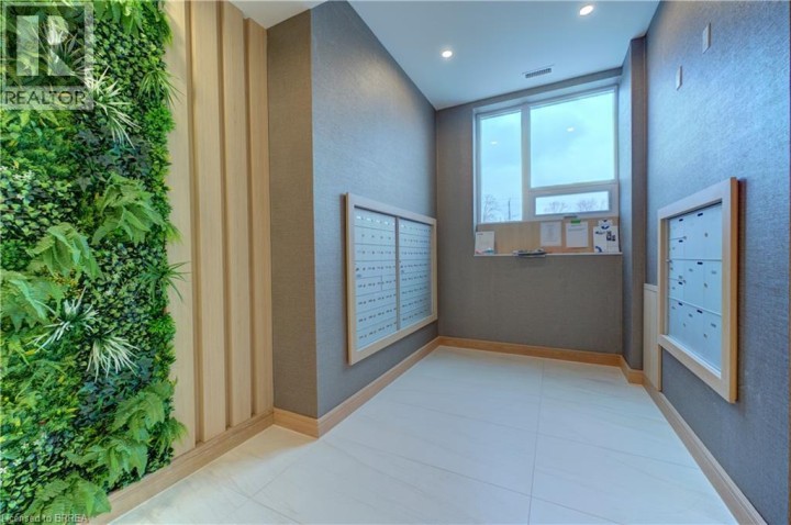 Photo 5 at 506 - 34 Norman Street, Fairview / Greenbrier, Brantford