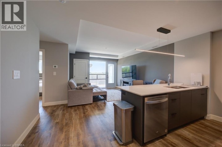 Photo 9 at 506 - 34 Norman Street, Fairview / Greenbrier, Brantford