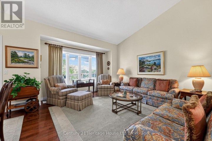 Photo 11 at 16 - 500 Lakeview Drive, Woodstock - North, Woodstock