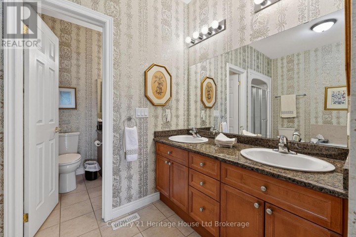 Photo 23 at 16 - 500 Lakeview Drive, Woodstock - North, Woodstock