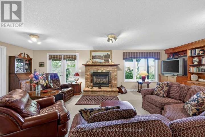 Photo 28 at 16 - 500 Lakeview Drive, Woodstock - North, Woodstock