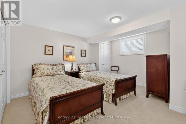 Photo 32 at 16 - 500 Lakeview Drive, Woodstock - North, Woodstock