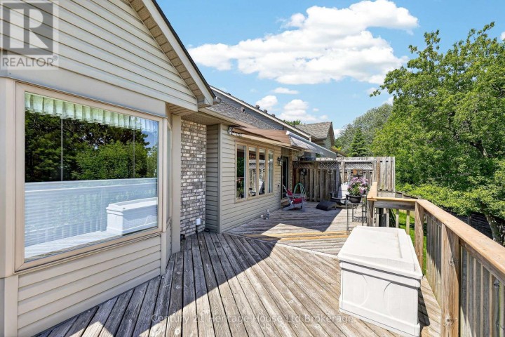 Photo 37 at 16 - 500 Lakeview Drive, Woodstock - North, Woodstock
