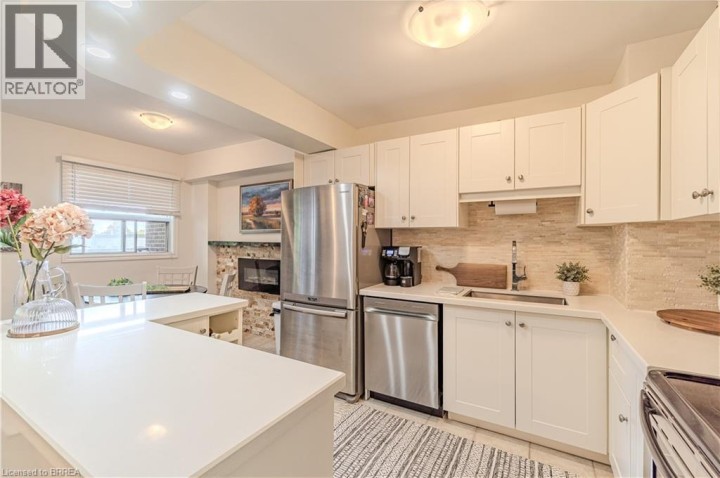 Photo 3 at 305 - 648 Grey Street, Echo Place, Brantford