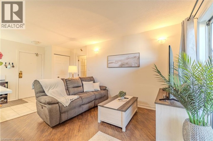 Photo 6 at 305 - 648 Grey Street, Echo Place, Brantford