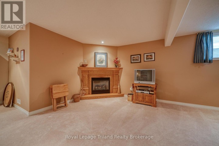 Photo 33 at 54 - 570 Spitfire Street, Woodstock - North, Woodstock