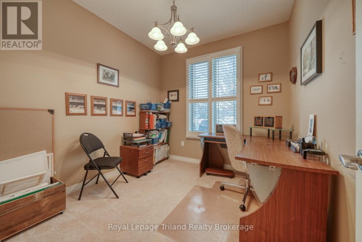 Photo 6 at 54 - 570 Spitfire Street, Woodstock - North, Woodstock