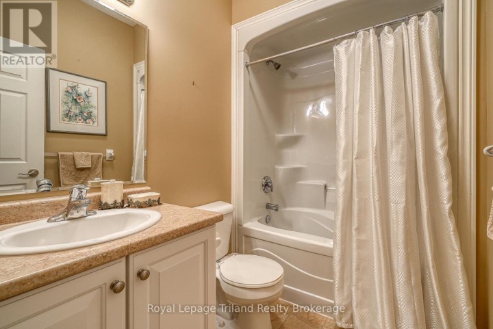 Photo 8 at 54 - 570 Spitfire Street, Woodstock - North, Woodstock