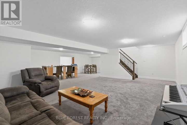 Photo 34 at 14 Thames Springs Crescent, Ingersoll (Thamesford), Ingersoll
