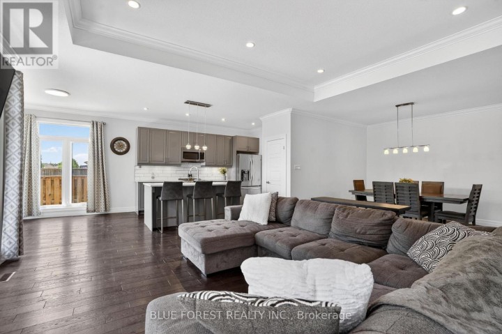 Photo 9 at 14 Thames Springs Crescent, Ingersoll (Thamesford), Ingersoll