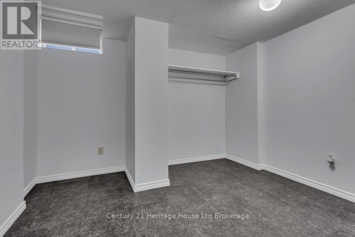 Photo 18 at 6 - 19 Wren Court, Tillsonburg