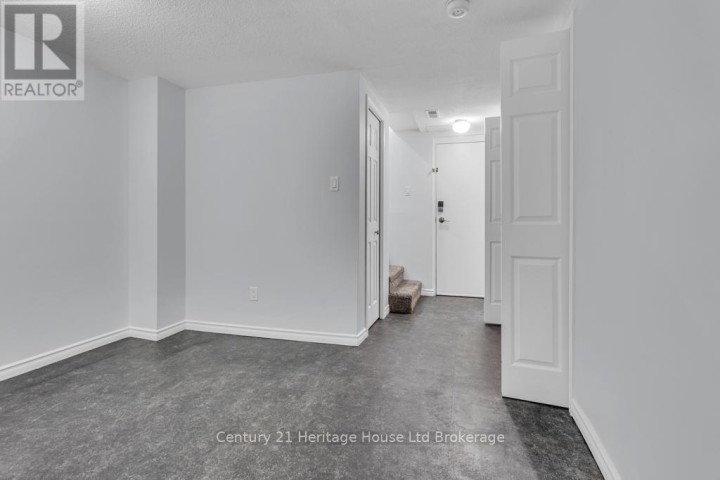 Photo 19 at 6 - 19 Wren Court, Tillsonburg