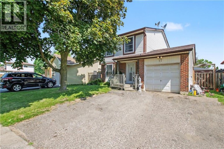 Photo 3 at 17 Hallmark Street, Brantwood Park, Brantford