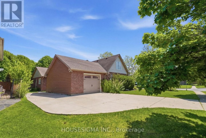 Photo 4 at 1 Newport Lane, Port Dover, Norfolk County