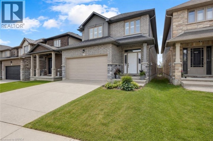 Photo 2 at 28 Banks Street, Holmedale, Brantford