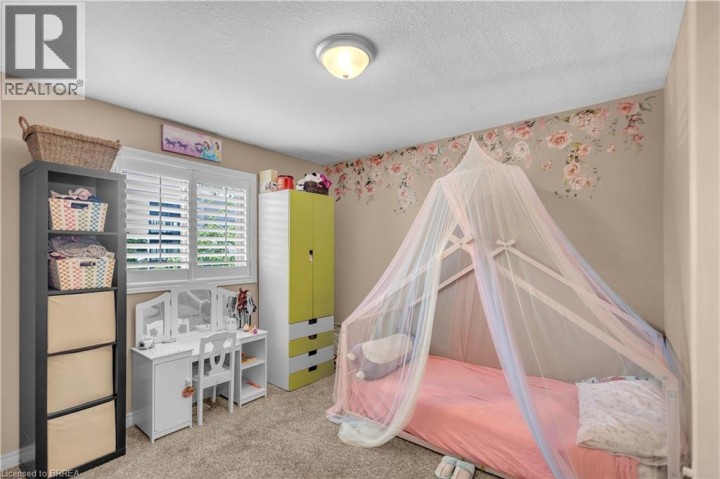 Photo 36 at 28 Banks Street, Holmedale, Brantford