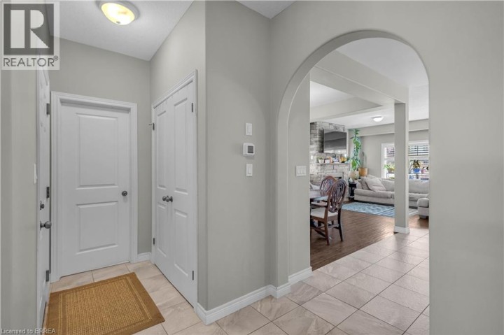 Photo 6 at 28 Banks Street, Holmedale, Brantford