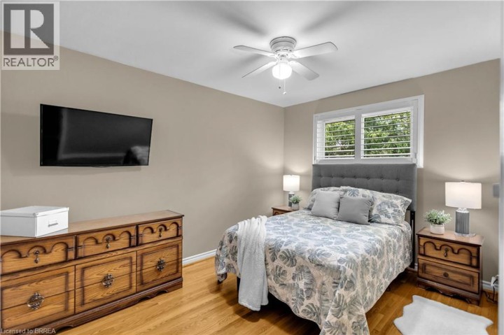 Photo 14 at 46 Brisbane Boulevard, Echo Place, Brantford