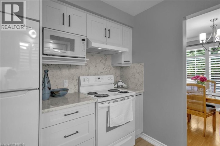 Photo 8 at 46 Brisbane Boulevard, Echo Place, Brantford