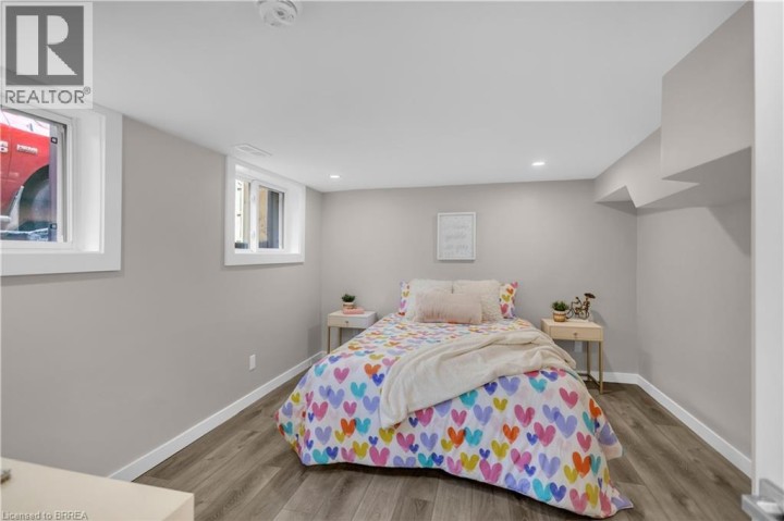 Photo 28 at 40 Palace Street, North Ward, Brantford