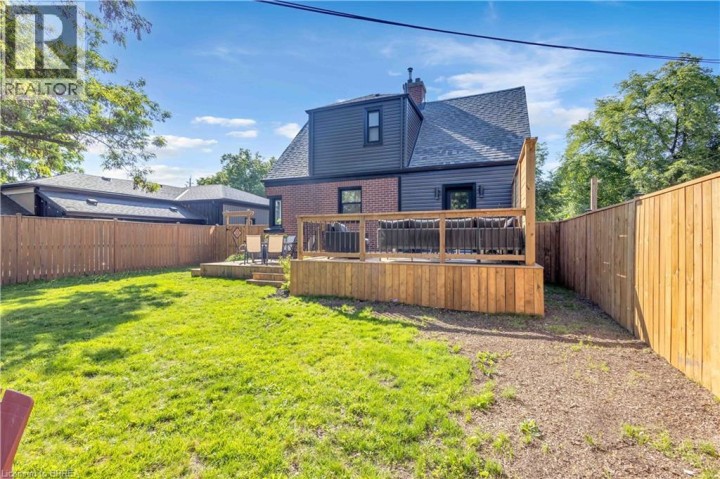 Photo 34 at 40 Palace Street, North Ward, Brantford