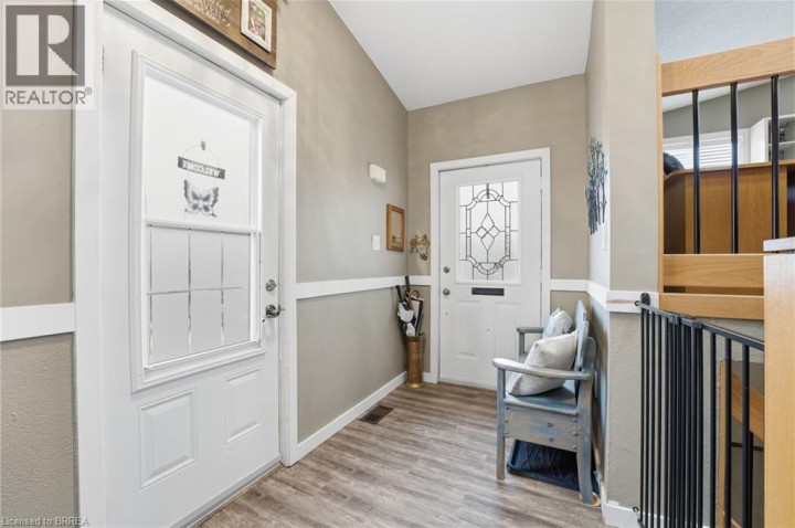 Photo 2 at 71 Barnes Avenue, Queensway / Grove, Brantford