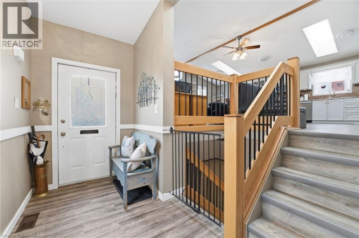 Photo 3 at 71 Barnes Avenue, Queensway / Grove, Brantford