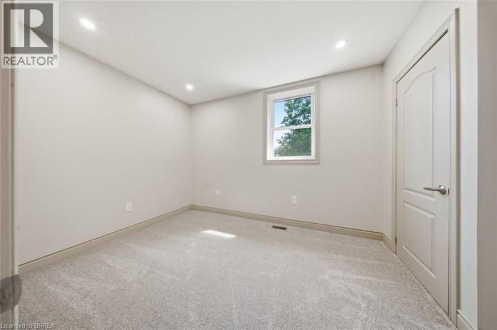 Photo 19 at 14 Bond Street, North Park / Wood St., Brantford