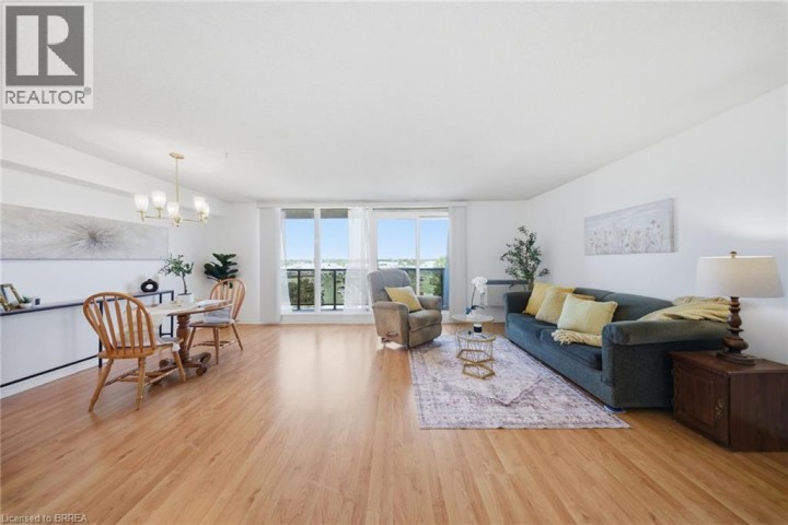 Photo 4 at 716 - 9 Bonheur Court, Lynden Hills, Brantford