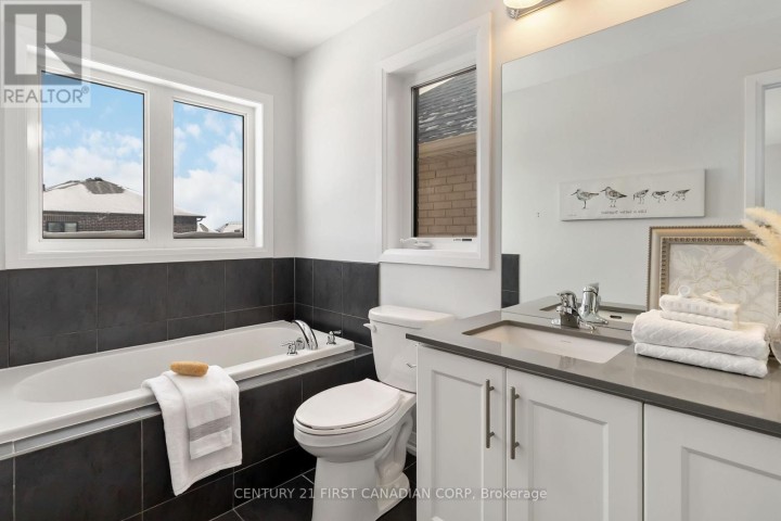 Photo 16 at 844 Sobeski Avenue, Woodstock - North, Woodstock