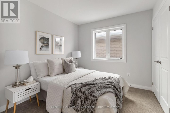 Photo 18 at 844 Sobeski Avenue, Woodstock - North, Woodstock