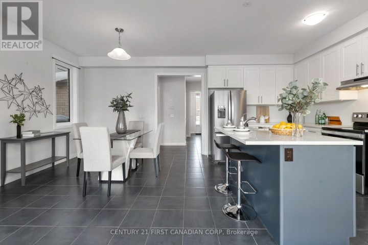 Photo 8 at 844 Sobeski Avenue, Woodstock - North, Woodstock