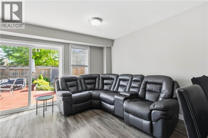 Photo 13 at 53 Banks Street, Holmedale, Brantford