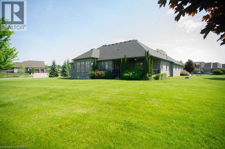 Photo 46 at 29 Westlake Boulevard, Tutela Heights, Brantford