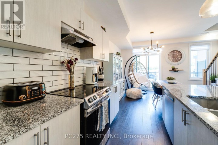 Photo 11 at 34 - 2 Willow Street, Innerkip (Paris), Woodstock