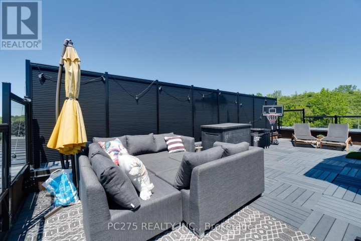 Photo 27 at 34 - 2 Willow Street, Innerkip (Paris), Woodstock
