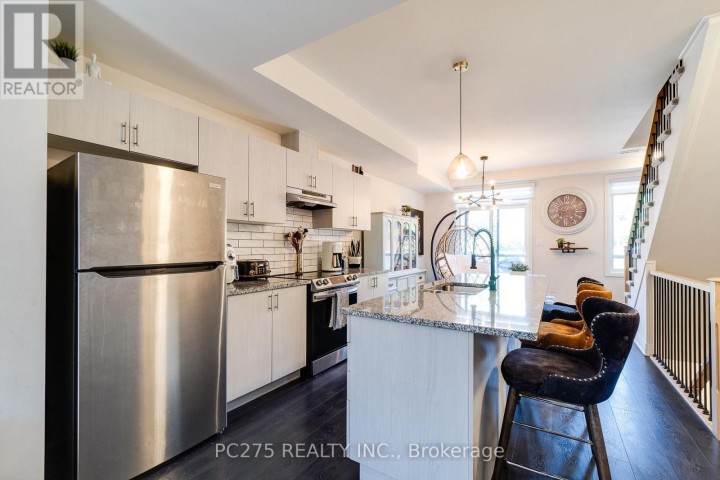 Photo 7 at 34 - 2 Willow Street, Innerkip (Paris), Woodstock