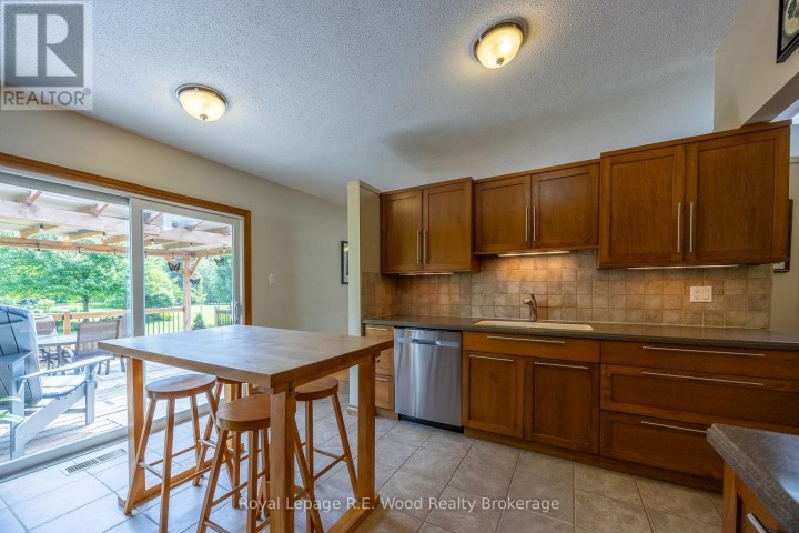 Photo 20 at 332576 Plank Line, Ostrander, South-West Oxford