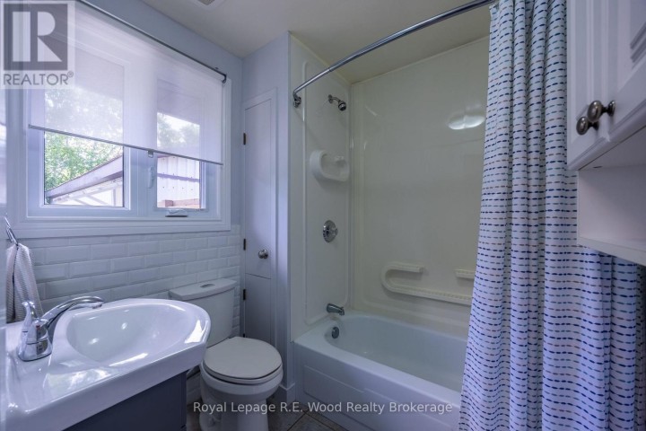 Photo 27 at 332576 Plank Line, Ostrander, South-West Oxford