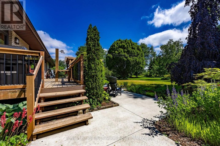 Photo 6 at 332576 Plank Line, Ostrander, South-West Oxford