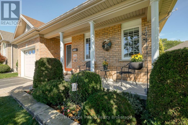 Photo 4 at 121 Weston Drive, Tillsonburg