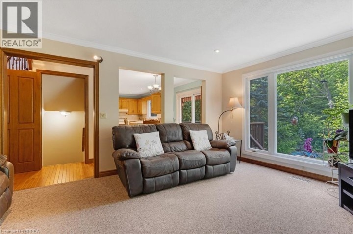 Photo 18 at 86 Lynden Hill Crescent, Lynden Hills, Brantford