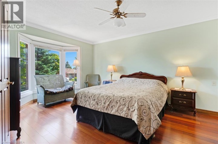 Photo 21 at 86 Lynden Hill Crescent, Lynden Hills, Brantford