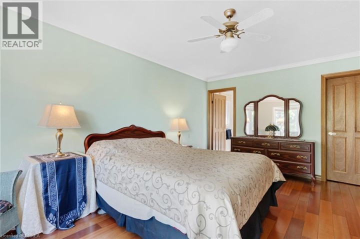 Photo 23 at 86 Lynden Hill Crescent, Lynden Hills, Brantford
